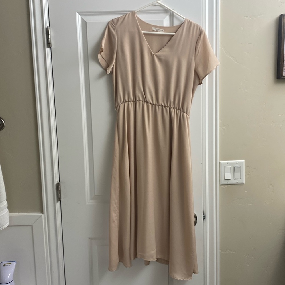 Final touch cream dress